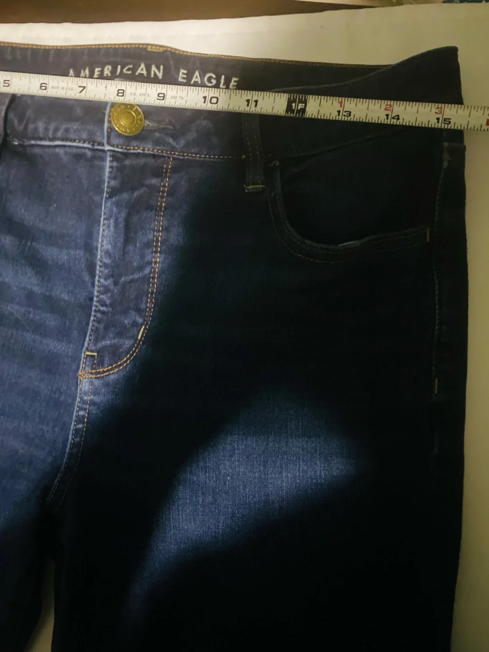 American Eagle Outfitters Dark Blue Cropped Ankle Jeans NWOT